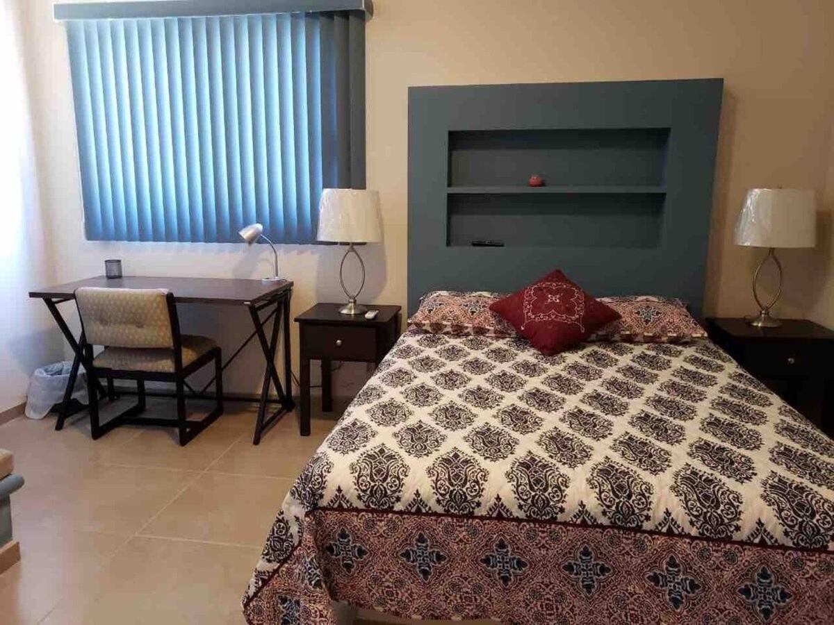 Hermoso Edificio Ubicado A Pocas Cuadras Del Malecon De Bcs Apartment