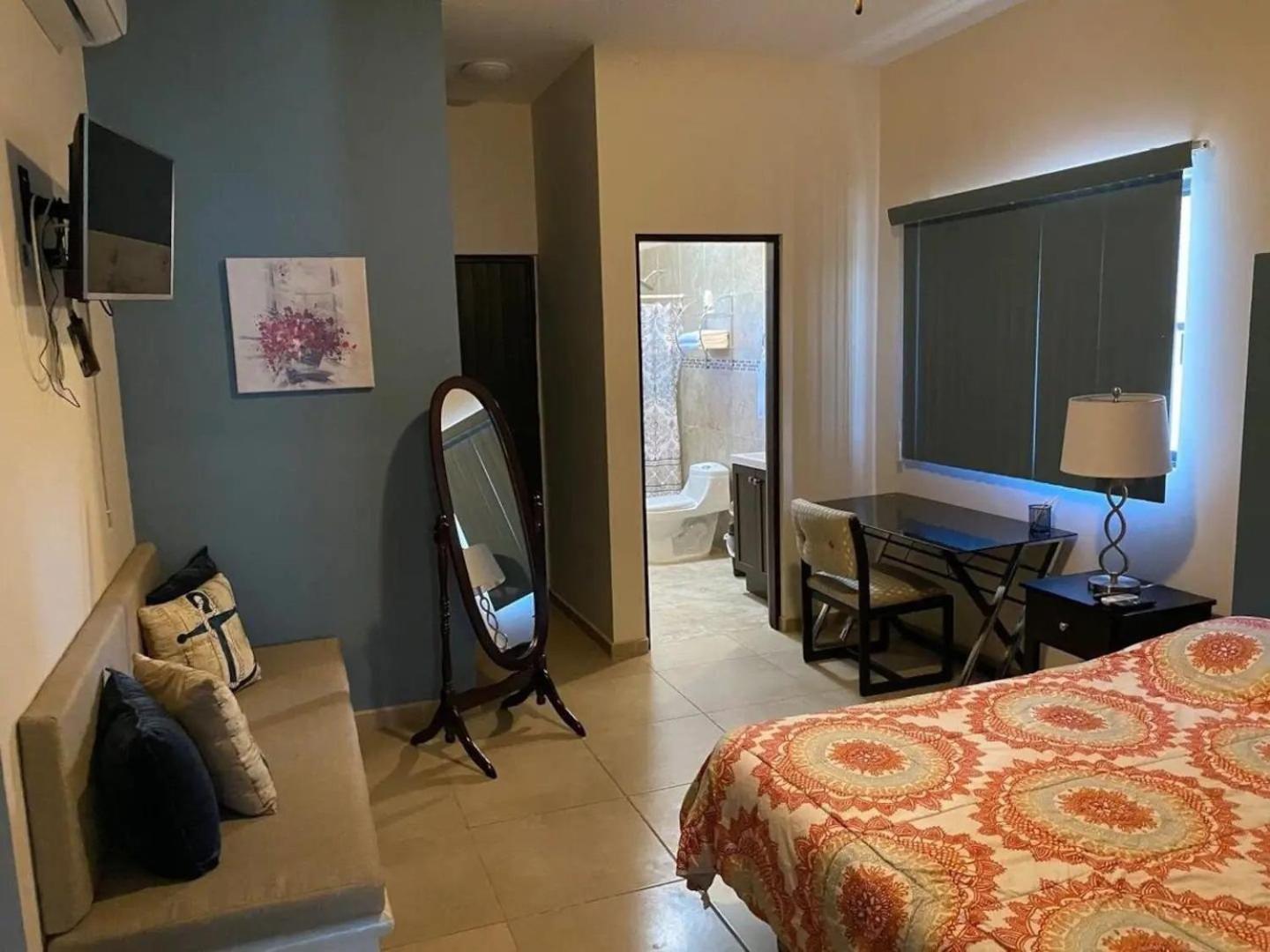 Apartment Hermoso Edificio Ubicado A Pocas Cuadras Del Malecon De Bcs